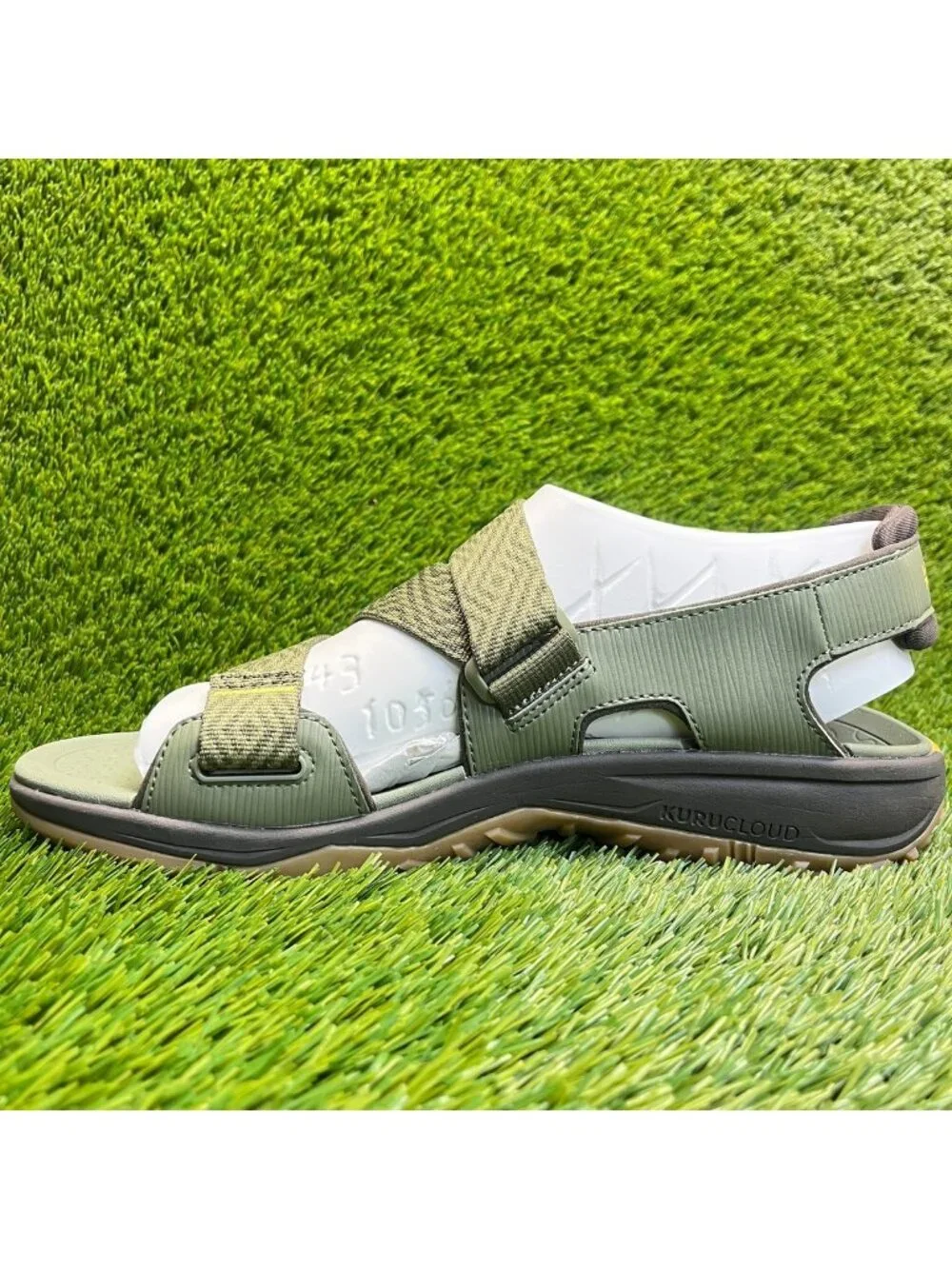Kuru Current Mens Size 12 Olive Green Gum Beach Walking Outdoor Strappy Sandals
